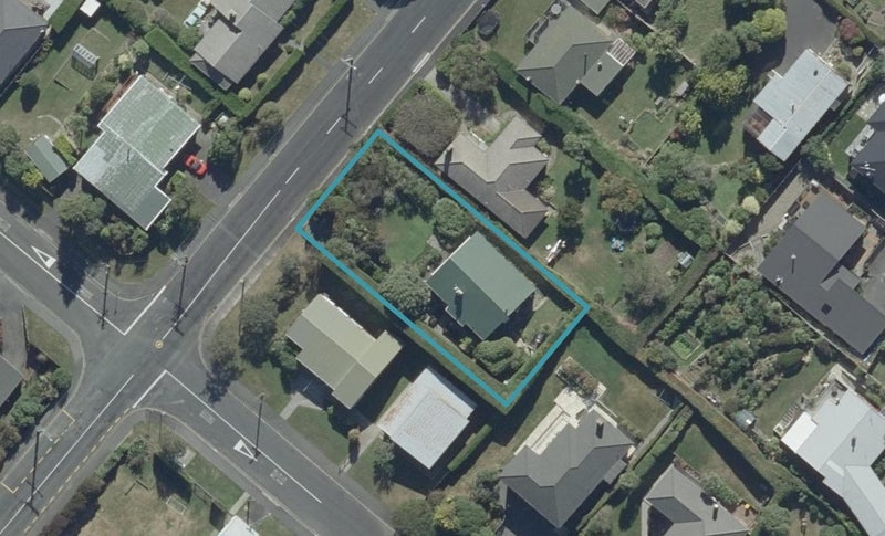 190 Larnach Road, Waverley, Dunedin - Carousel 1