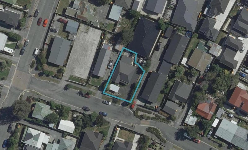 7 Laurence Street, Waltham, Christchurch - Carousel 1