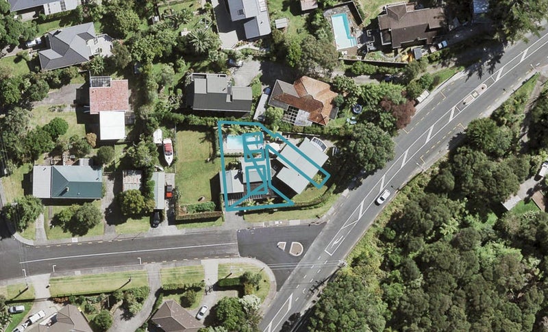 281B Titirangi Road, Titirangi, Auckland - Carousel 1