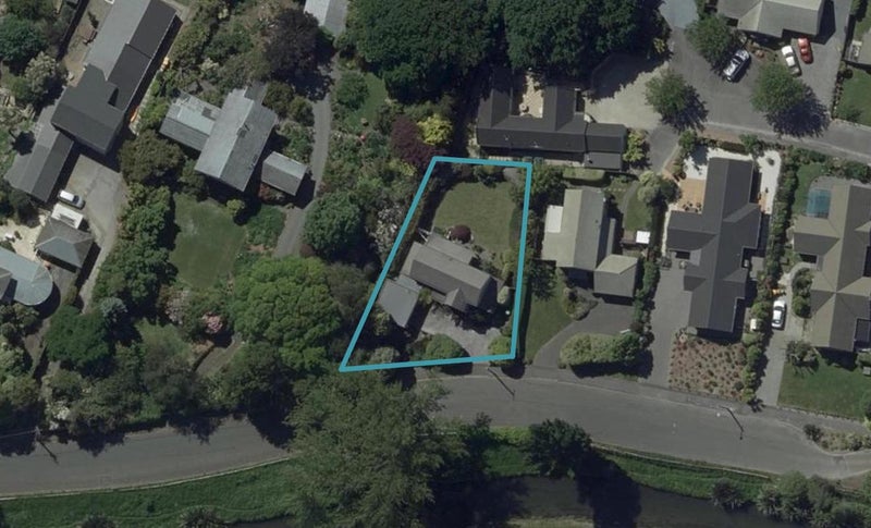 71 Fifield Terrace, Waltham, Christchurch - Carousel 1