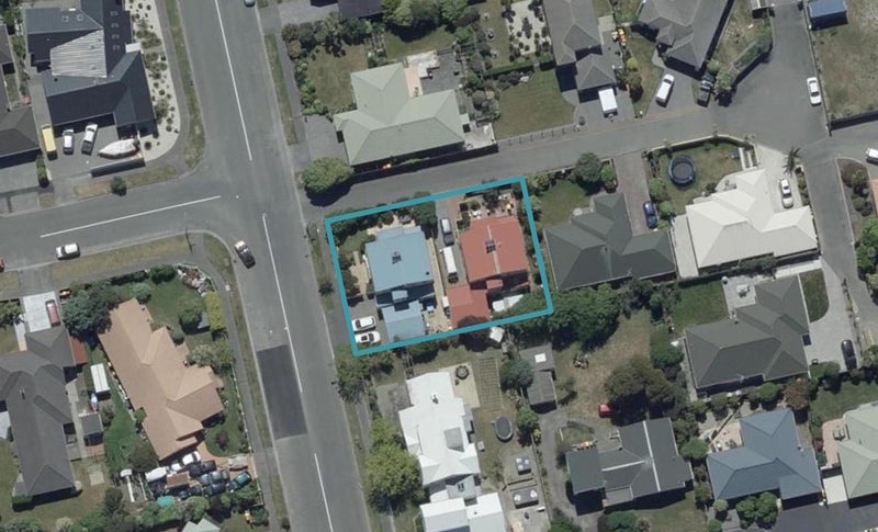 2/22 Aston Drive, Waimairi Beach, Christchurch - Carousel 1