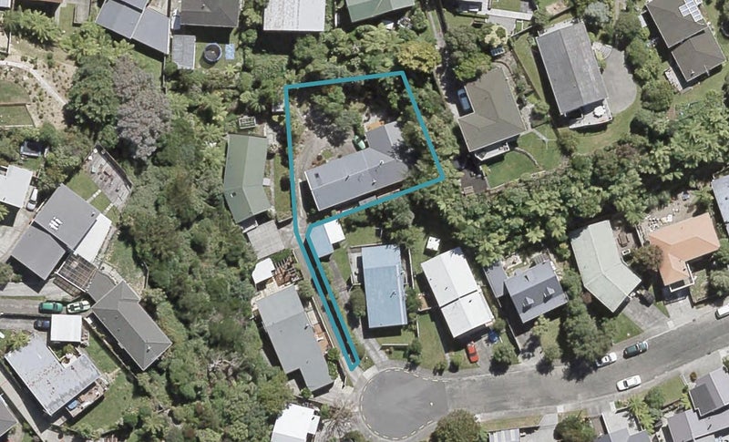 13A Gainsborough Grove, Belmont, Lower Hutt - Carousel 1