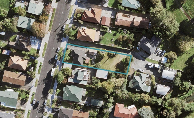 24 Bollard Avenue, New Windsor, Auckland - Carousel 1