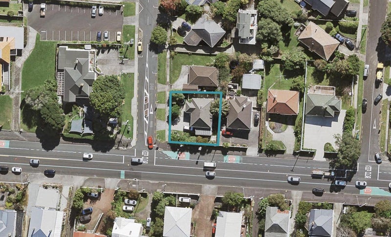 1A Woodside Avenue, Northcote, Auckland - Carousel 1