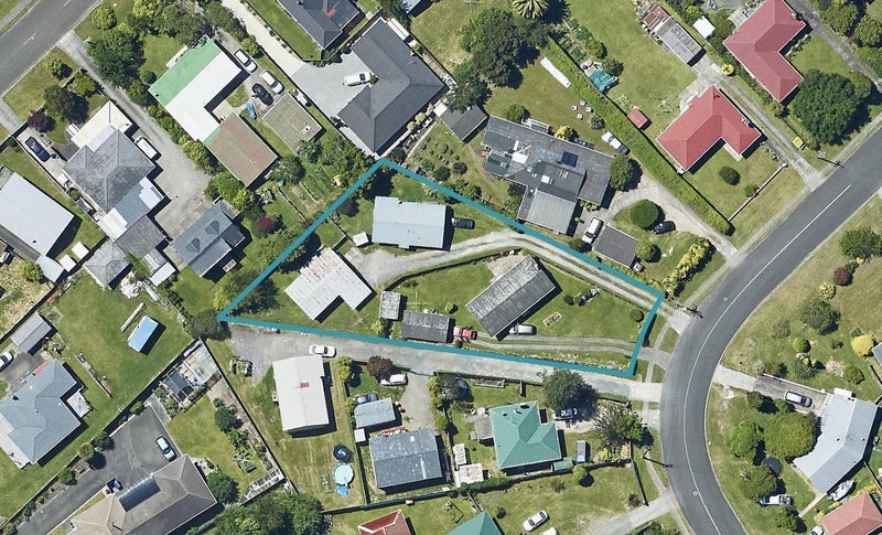 15C Wingrove Road, Owhata, Rotorua - Carousel 1