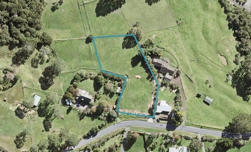 13 Vaughans Road, Okura, Albany - Carousel 1