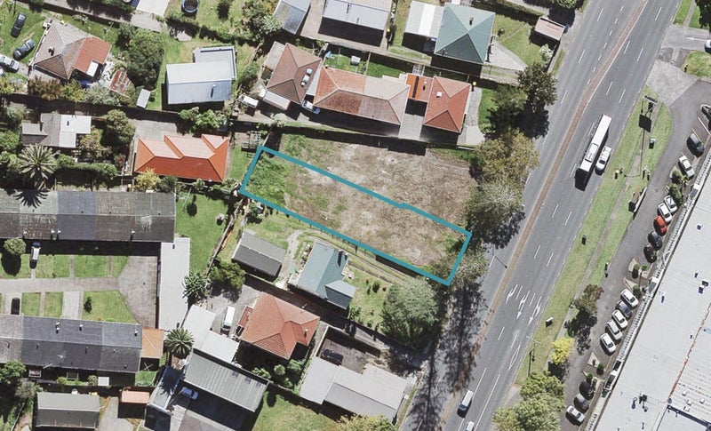 8 Rata Street, New Lynn, Auckland - Carousel 1