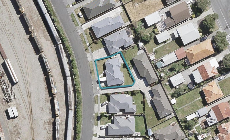 25 Mandel Mews, Waiwhetu, Lower Hutt - Carousel 1