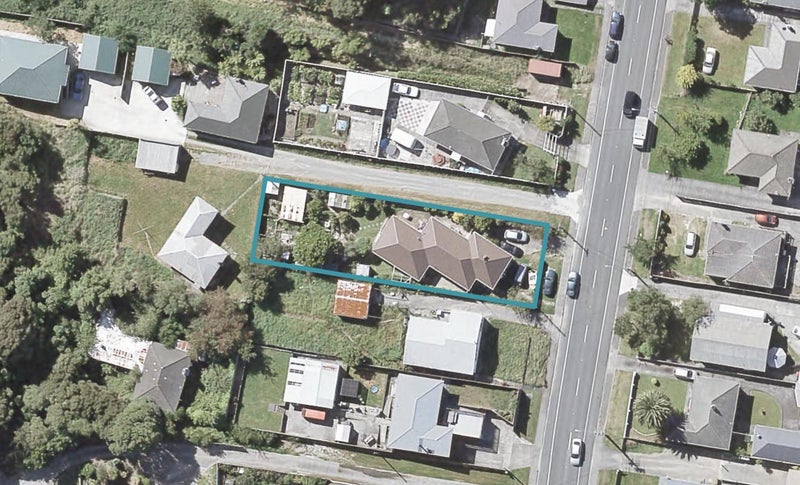 139 Wellington Road, Wainuiomata, Lower Hutt - Carousel 1