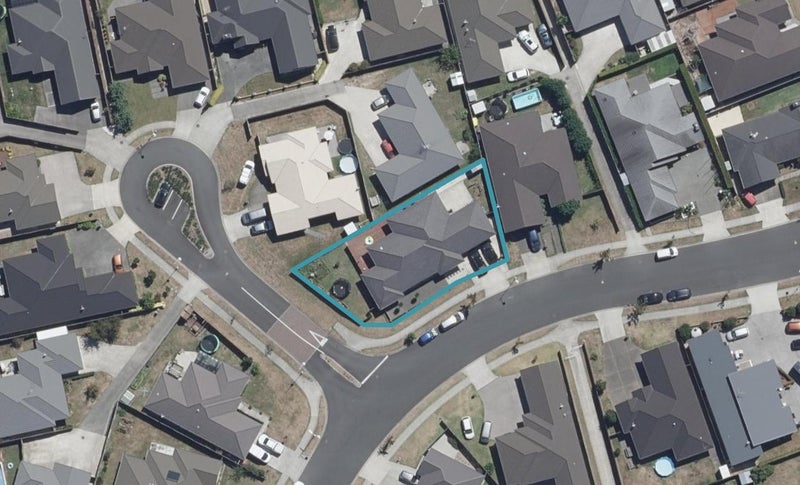 2 Allgood Place, Rototuna North, Hamilton - Carousel 1