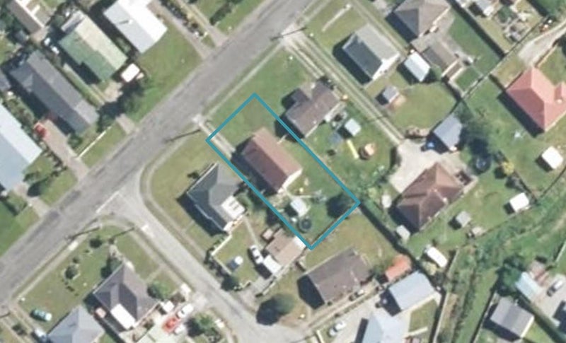 88 Hall Street, Cobden, Greymouth - Carousel 1
