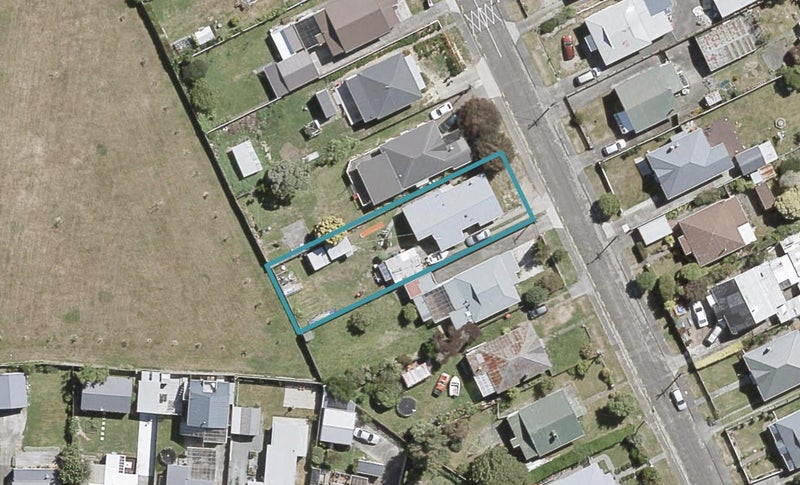44 York Street, Moera, Lower Hutt - Carousel 1