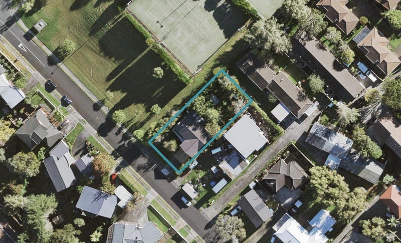 43 Oriana Avenue, Lynfield, Auckland - Carousel 1