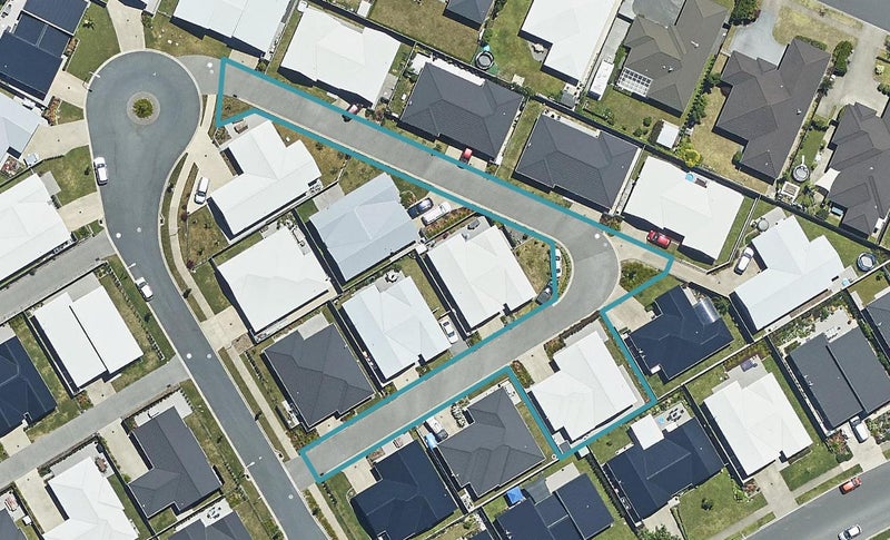 6 Sable Lane, Pyes Pa, Tauranga - Carousel 1