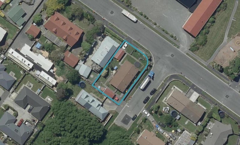 1/24 Saint Lukes Street, Woolston, Christchurch - Carousel 1