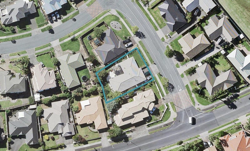 75 Nicholas Road, Somerville, Manukau - Carousel 1