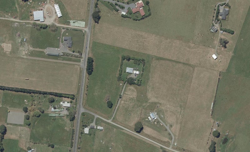 9 Davis Road, Ashhurst, Palmerston North - Carousel 1