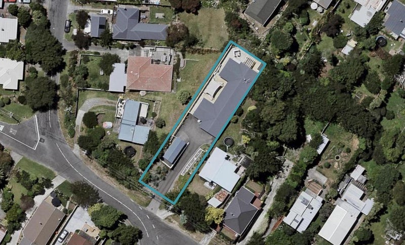 20 Tui Road, Raumati Beach, Paraparaumu - Carousel 1