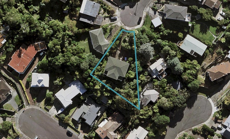 14 Viking Avenue, Hillsborough, Auckland - Carousel 1