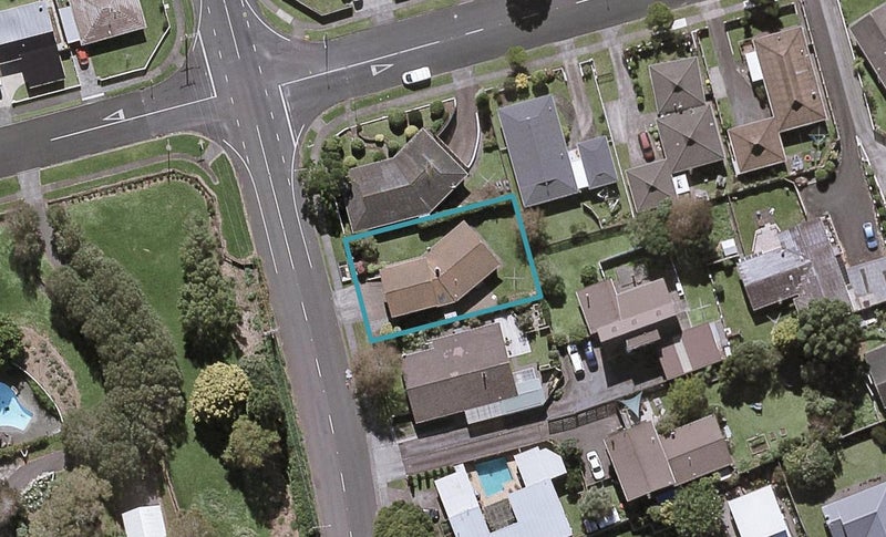 33 Barrett Road, Whalers Gate, New Plymouth - Carousel 1