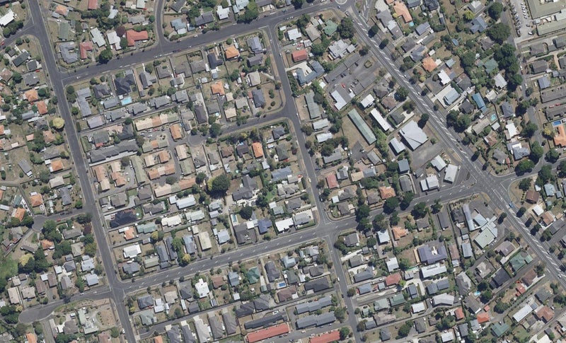 43 Graham Street, Hamilton East, Hamilton - Carousel 1