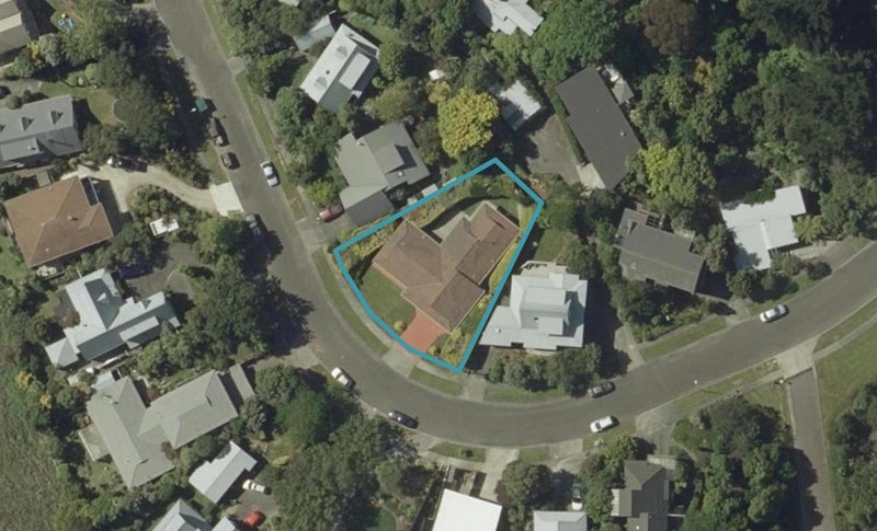 22 Springdale Grove, Fitzherbert, Palmerston North - Carousel 1