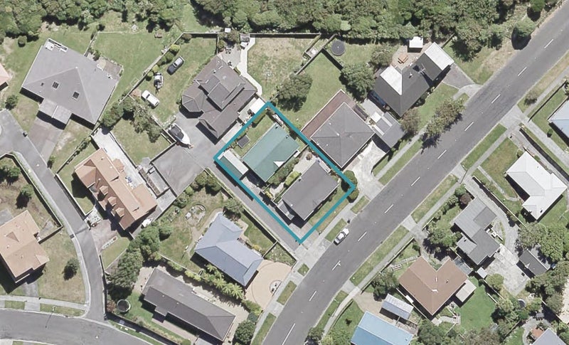 1/315 Maungaraki Road, Maungaraki, Lower Hutt - Carousel 1
