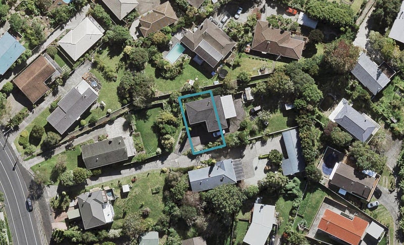 66A Chivalry Road, Glenfield, Auckland - Carousel 1