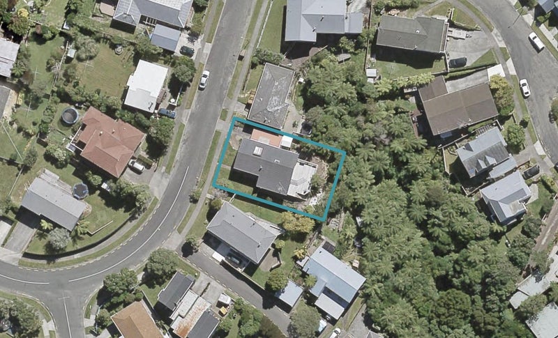 22 Taieri Crescent, Kelson, Lower Hutt - Carousel 1