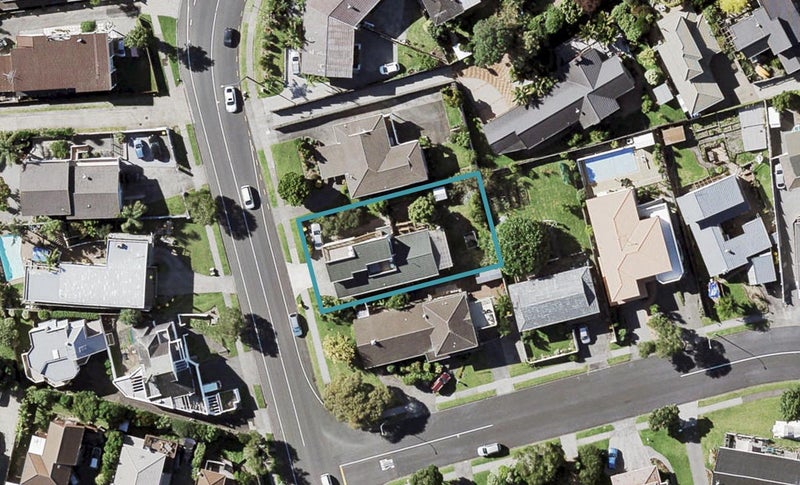 210 Clovelly Road, Bucklands Beach, Auckland - Carousel 1