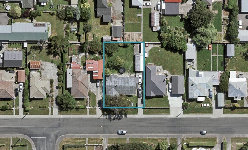 60 Wallace Street, Grasmere, Invercargill - Carousel 1