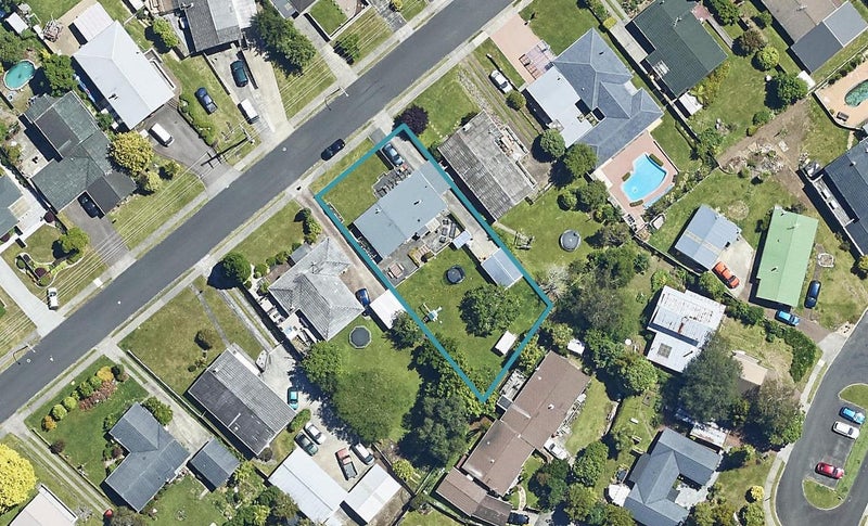 9 Carter Drive, Pomare, Rotorua - Carousel 1