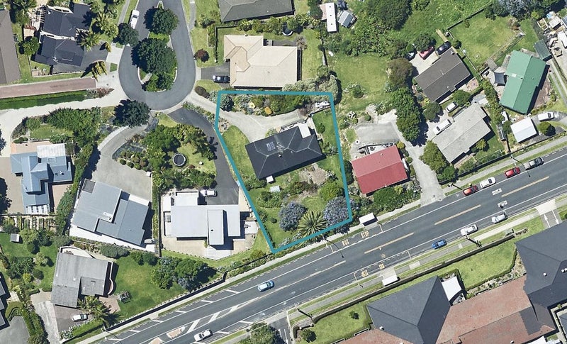 41 Amberley Crescent, Bethlehem, Tauranga - Carousel 1