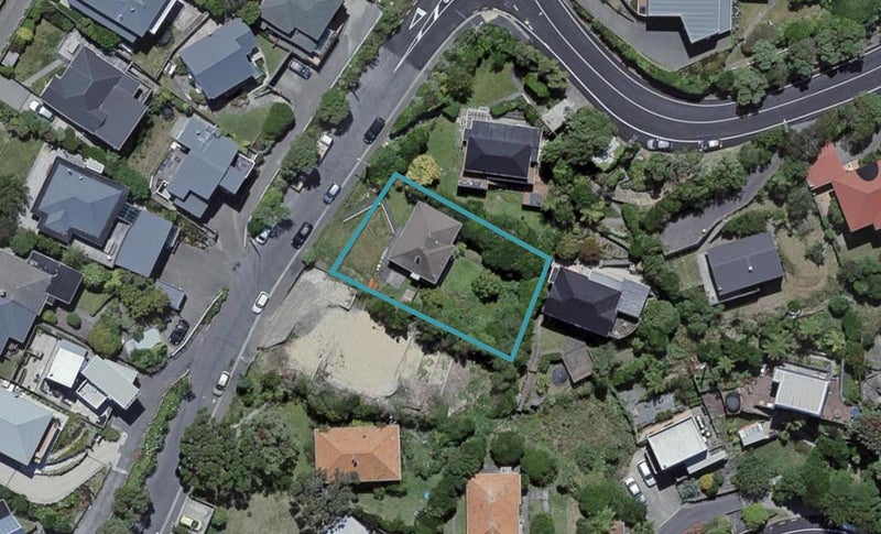 24 Benares Street, Khandallah, Wellington - Carousel 1