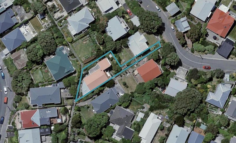 1 Waipapa Terrace, Hataitai, Wellington - Carousel 1