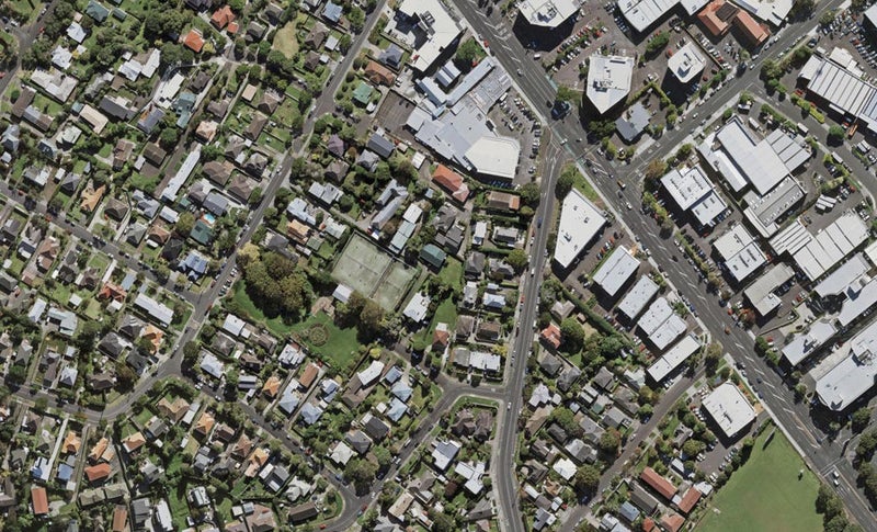 2/5 Rangiora Road, Greenlane, Auckland - Carousel 1