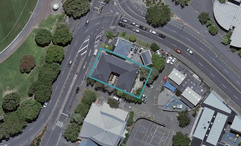 3/11 Dufferin Street, Mount Cook, Wellington - Carousel 1