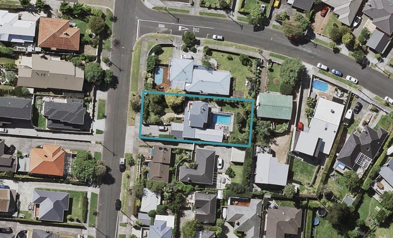 29 Temple Street, Meadowbank, Auckland - Carousel 1