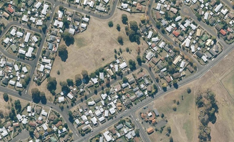 16 Amundsen Avenue, Flaxmere, Hastings - Carousel 1