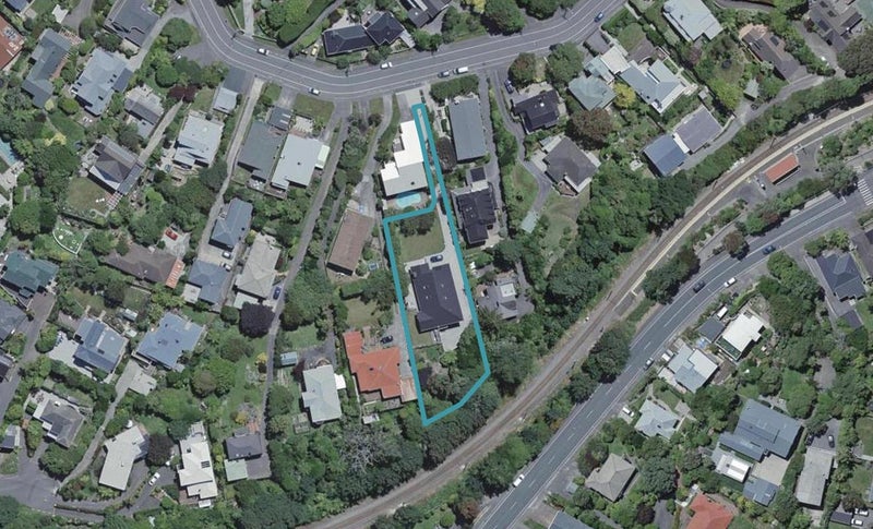 31 Simla Crescent, Khandallah, Wellington - Carousel 1