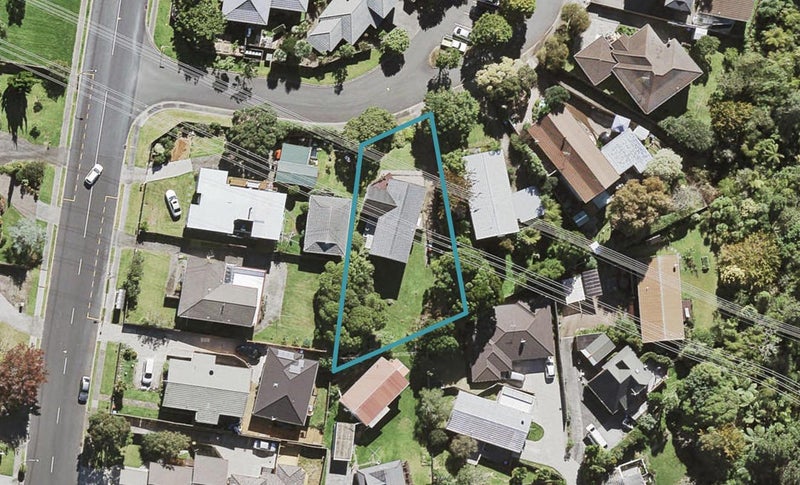 3 Iberia Place, Lynfield, Auckland - Carousel 1