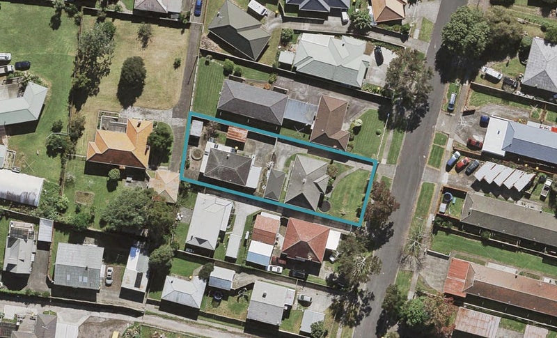 2/9 Margaret Road, Papatoetoe, Auckland - Carousel 1