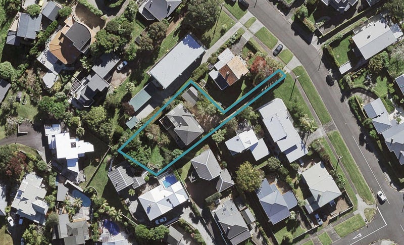 48 Palmerston Road, Birkenhead, Auckland - Carousel 1