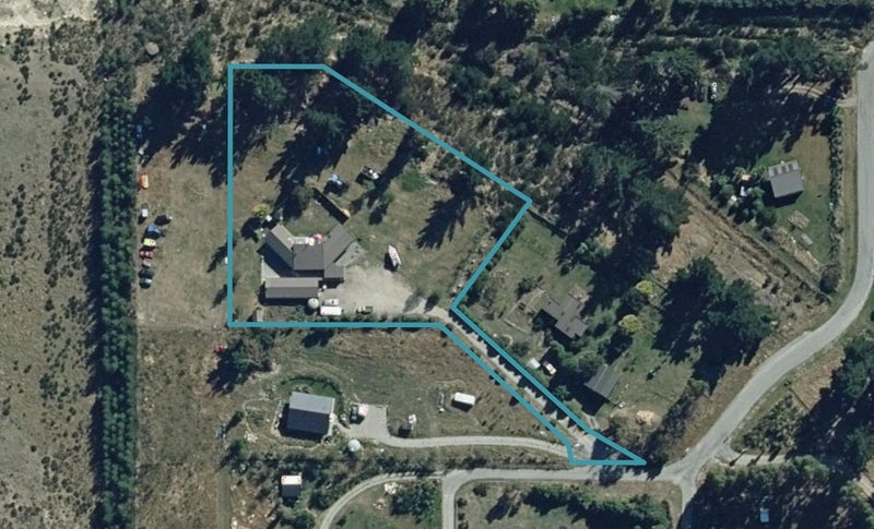 16 Fort Place, Wanaka - Carousel 1