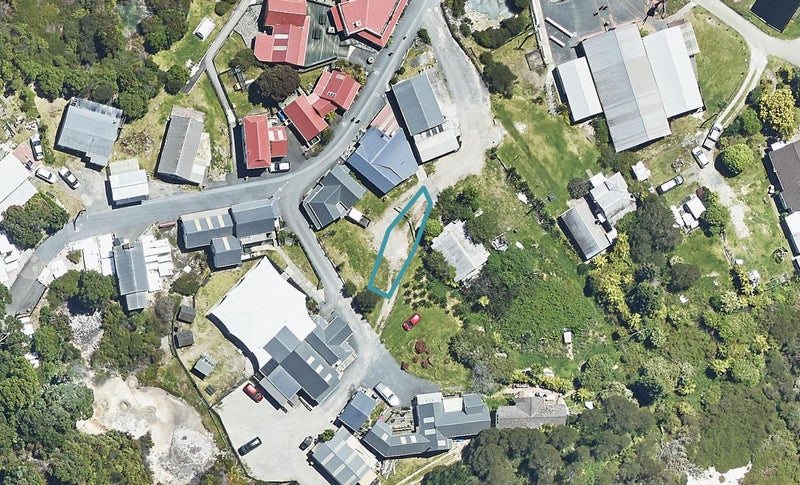 26 Tukiterangi Street, WHAKAREWAREWA, ROTORUA - Carousel 1