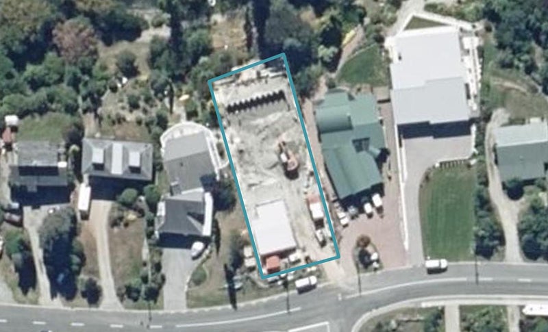 709 Peninsula Road, Kelvin Heights, Queenstown - Carousel 1