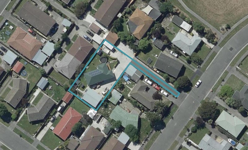 15 Cob Crescent, Woolston, Christchurch - Carousel 1