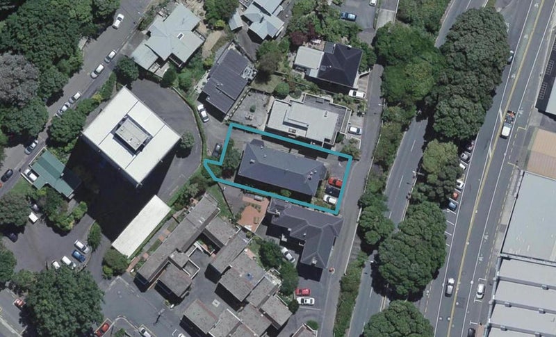 9C Stowe Hill, Thorndon, Wellington - Carousel 1