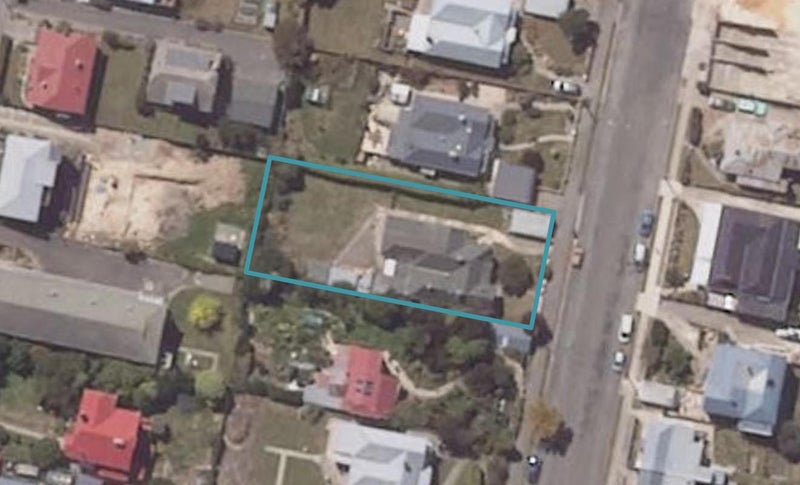 52 Tees Street, South Hill, Oamaru - Carousel 1