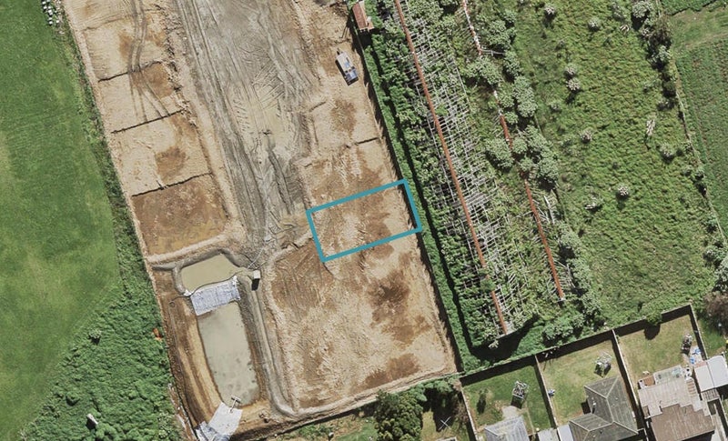 29 Awhina Street, Favona, Auckland - Carousel 1